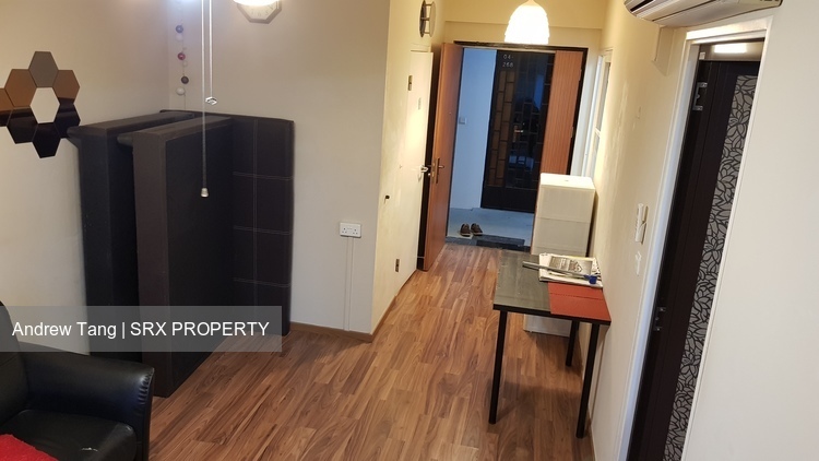 Blk 424A Yishun Avenue 11 (Yishun), HDB 2 Rooms #192982842